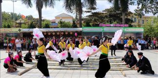 Giữ gìn, bảo tồn di sản nghệ thuật xòe Thái