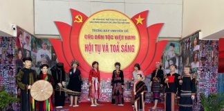 Trưng bày “Các dân tộc Việt Nam – Hội tụ và Tỏa sáng” của Bảo tàng Văn hóa các dân tộc Việt Nam tại thành phố Hải Phòng