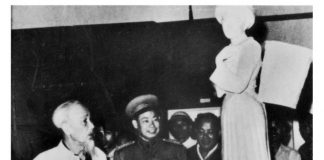 Bác Hồ và Thượng tướng Chu Văn Tấn thăm Bảo tàng Văn hoá các dân tộc Việt Nam – Dấu ấn lịch sử thiêng liêng và nguồn động lực to lớn.